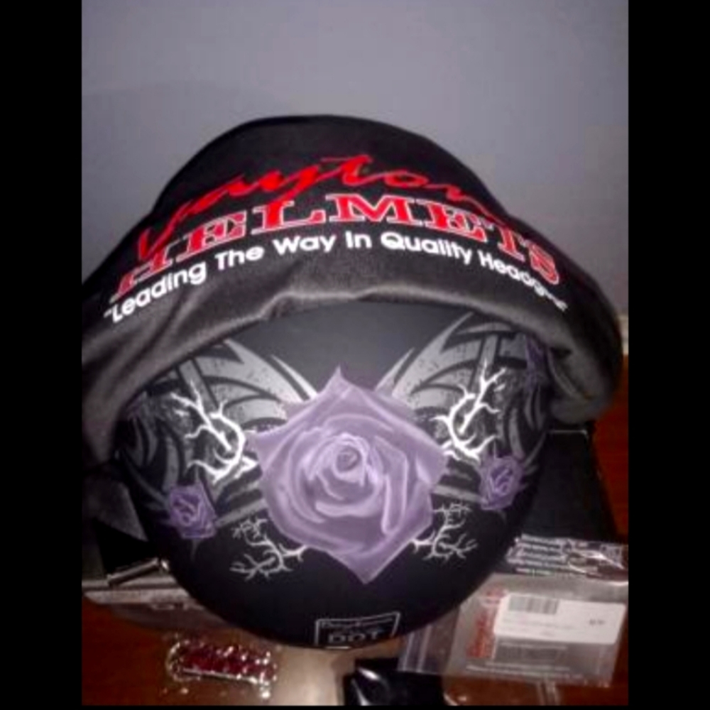 Dayton womans helmet size small